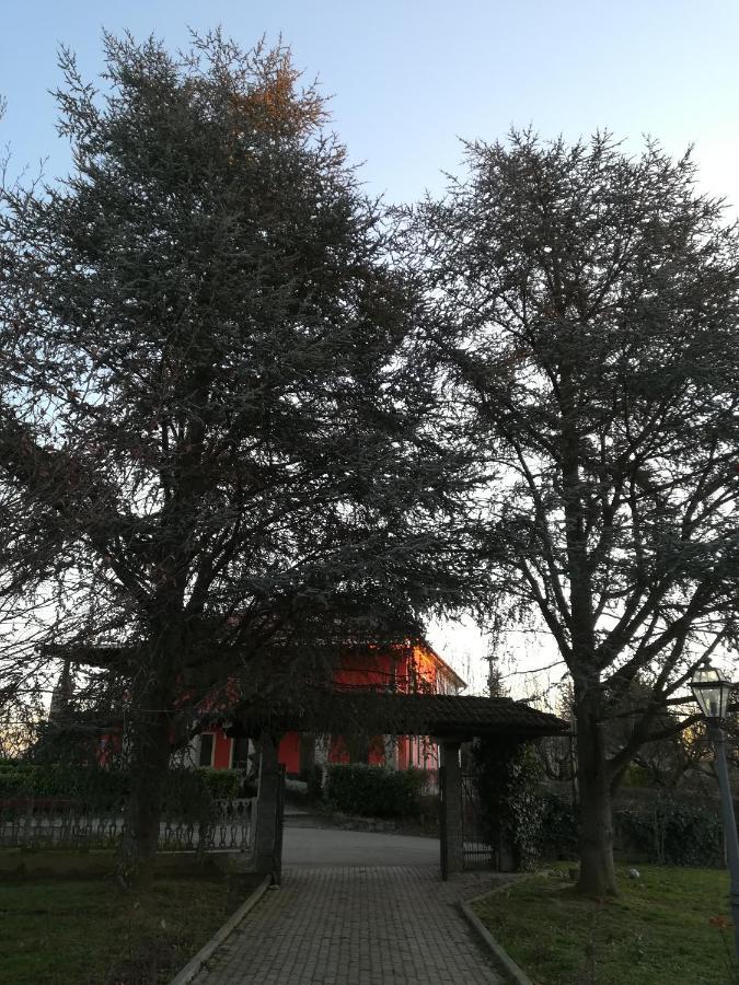 Villa Laura Incisa Scapaccino 外观 照片