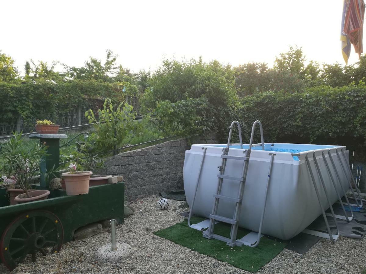 Villa Laura Incisa Scapaccino 外观 照片
